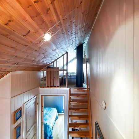 Modern Seahouse In With Stunning Views! Feriehus *