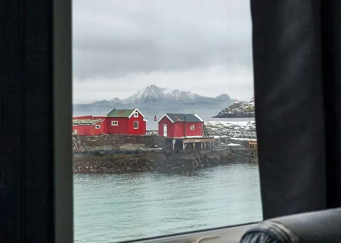 Feriehus Modern Seahouse In With Stunning Views! Svolvær