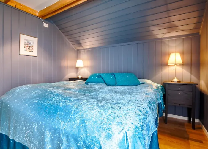 Modern Seahouse In With Stunning Views! בית נופש סבולבאר