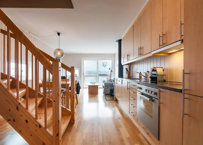 Feriehus Modern Seahouse In With Stunning Views! *